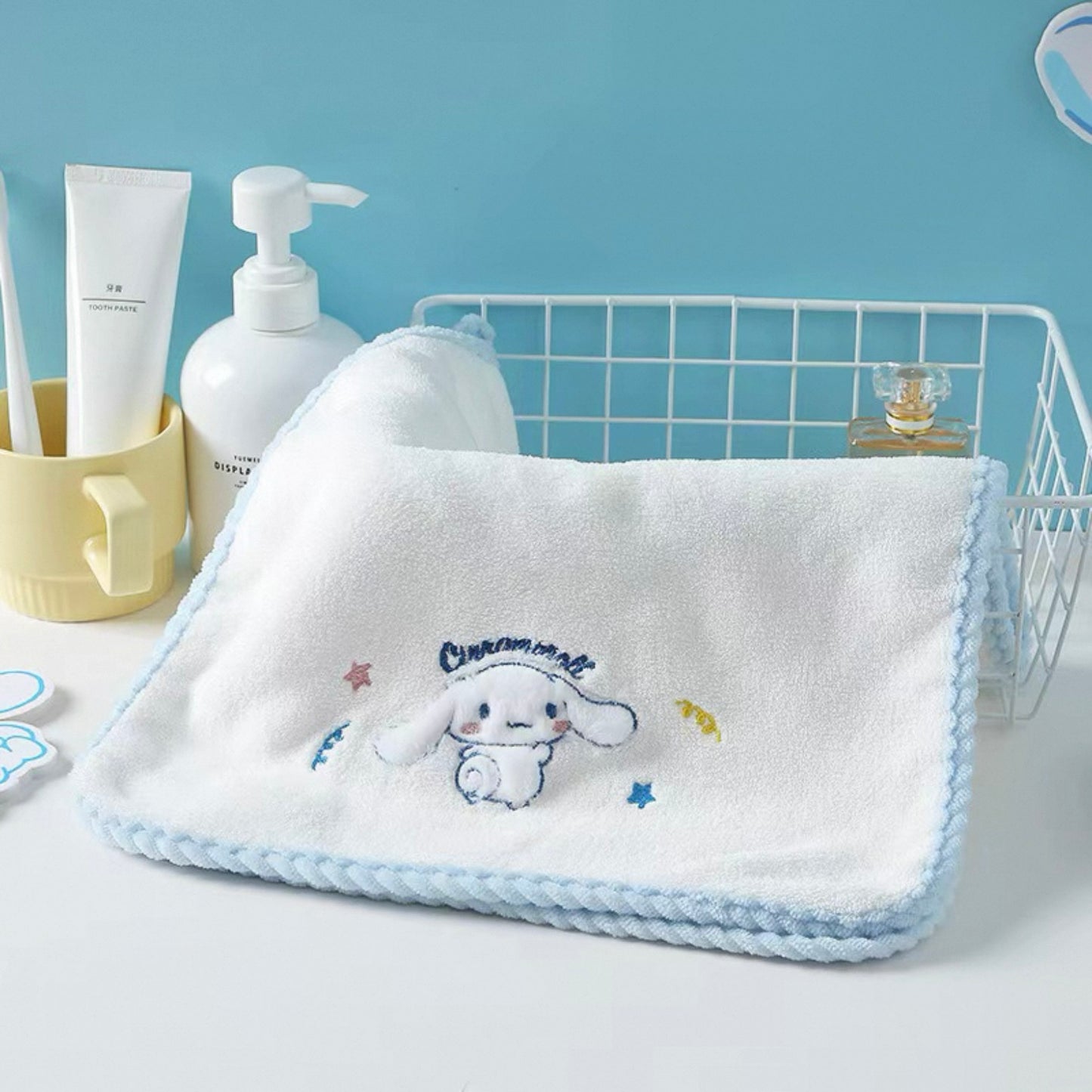 Yuna Fleece Towel