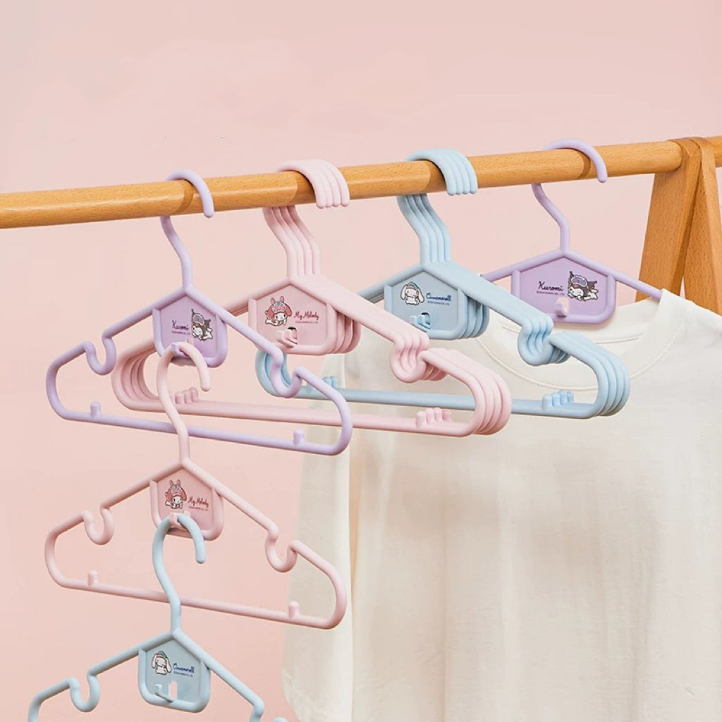 Nanami Cloth Hanger